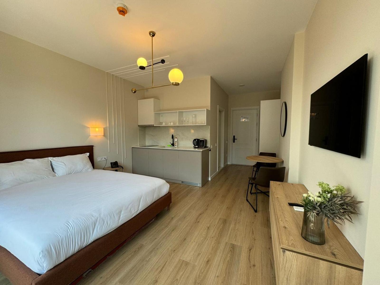 Nova Concierge Aparthotel باتومي المظهر الخارجي الصورة