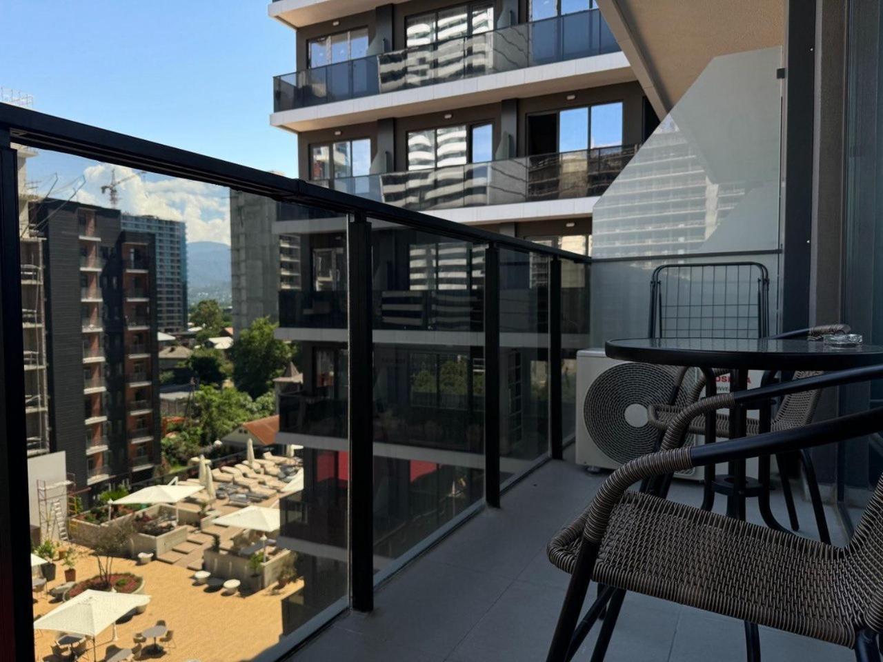 Nova Concierge Aparthotel باتومي المظهر الخارجي الصورة