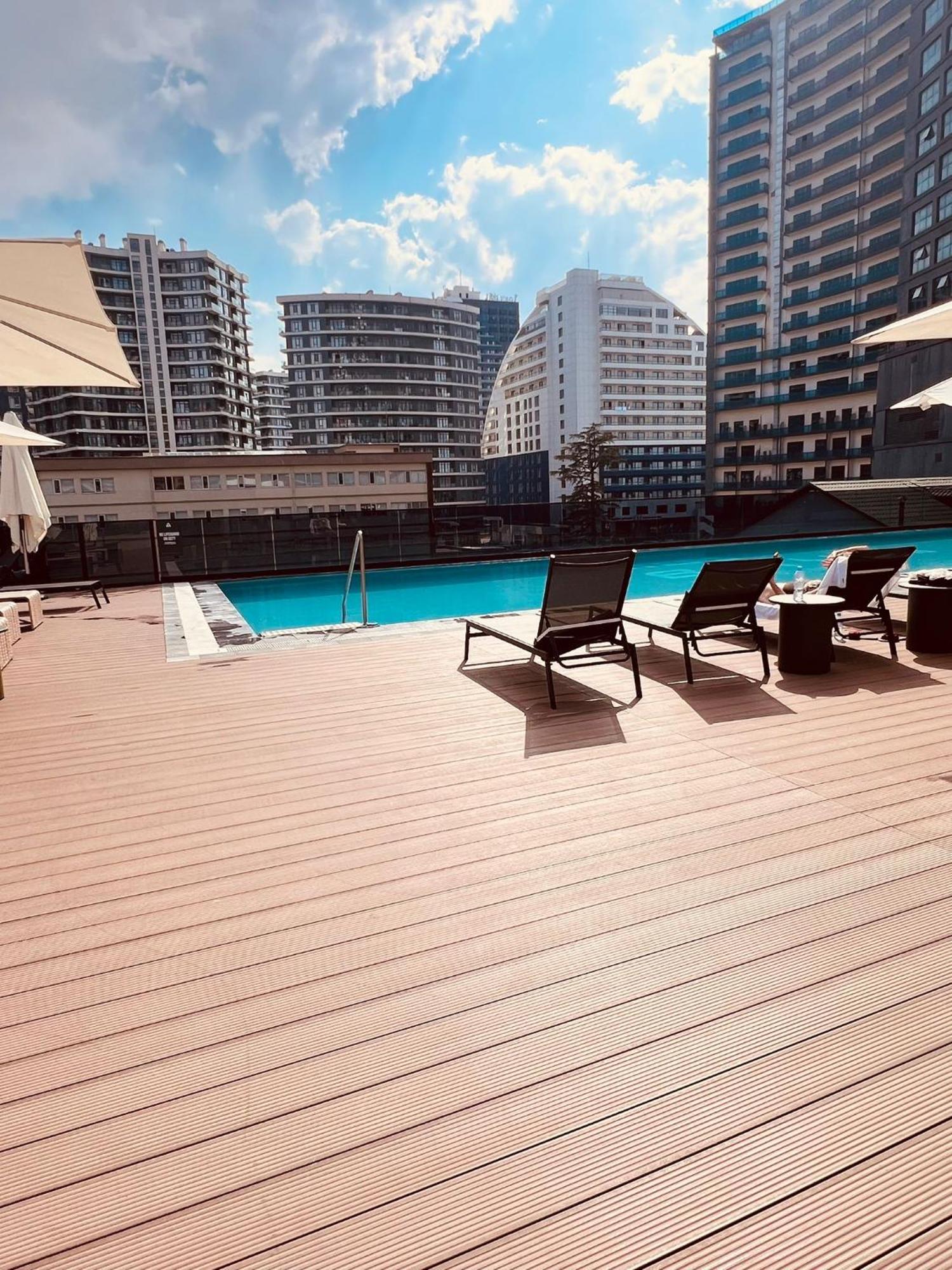 Nova Concierge Aparthotel باتومي المظهر الخارجي الصورة